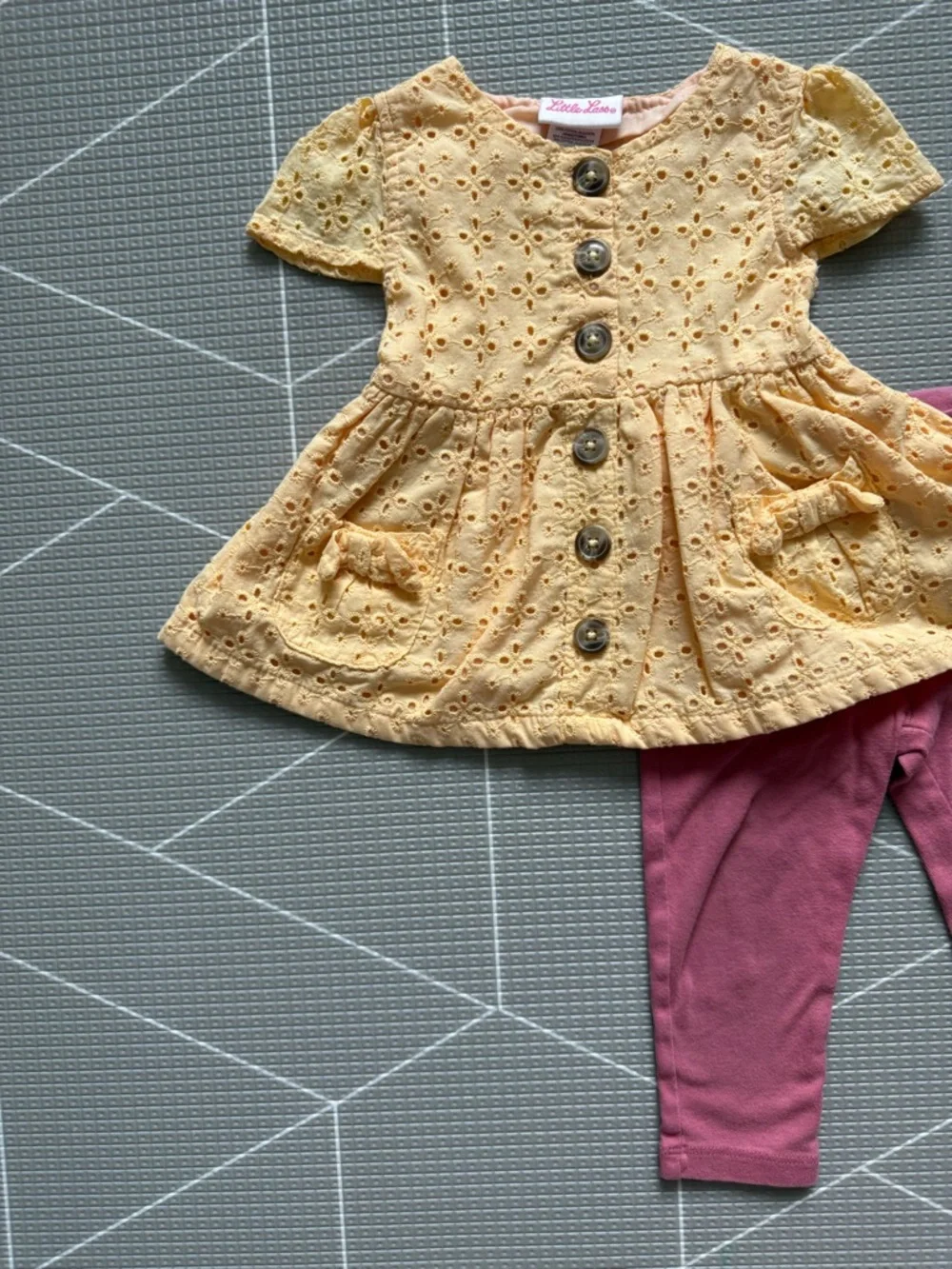 Little Lass|Baby girl set,yellow eyelet lace short sleeve blouse & pink pantsâ˘â˘â˘ - Picture 5 of 8